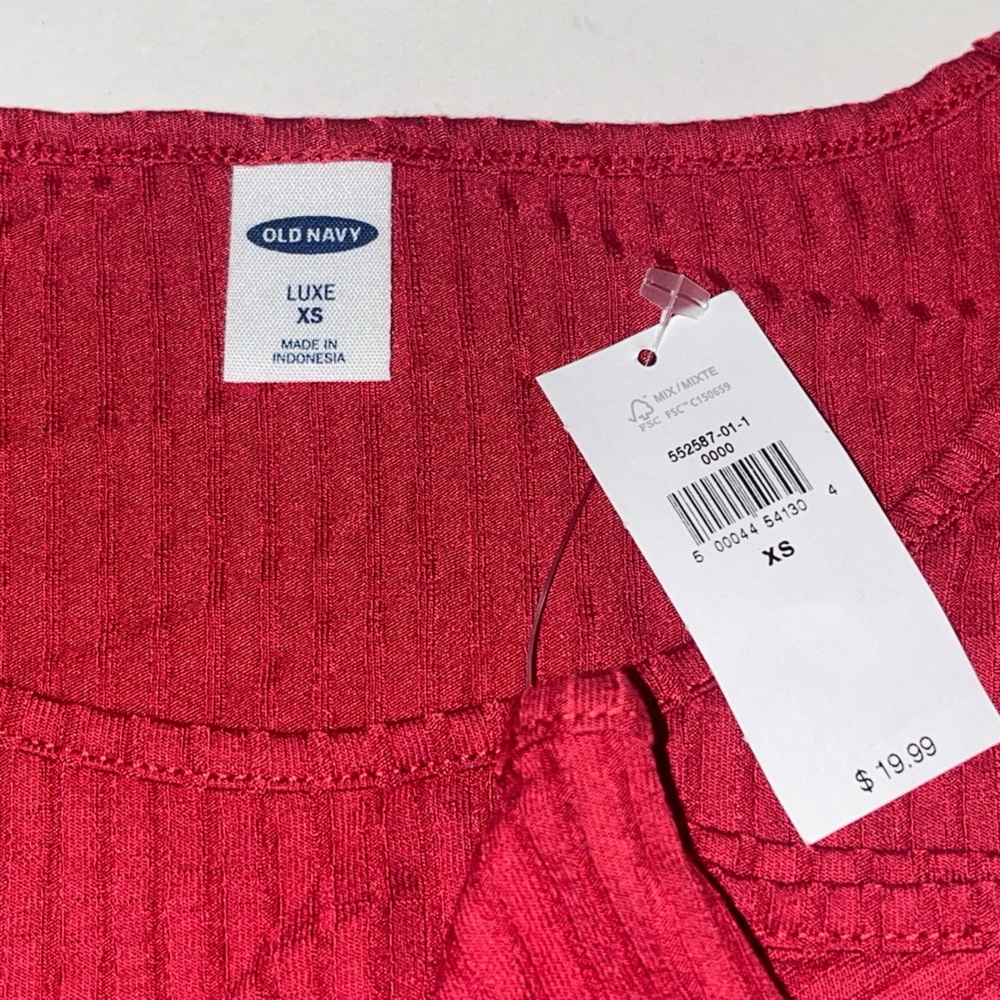 Old Navy Ribbed Red Tank Top - Picture 3 of 4